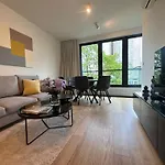 Luxurious And Modern In Center With Parking By Renters Prestige 公寓 *