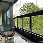 Luxurious And Modern In Center With Parking By Renters Prestige 华沙