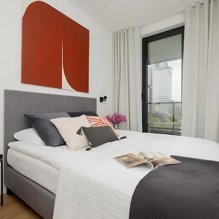 Luxurious And Modern In Center With Parking By Renters Prestige Warsaw