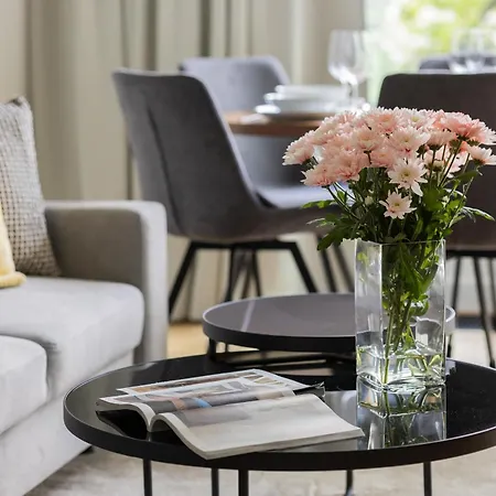 Apartment Luxurious And Modern In Center With Parking By Renters Prestige *