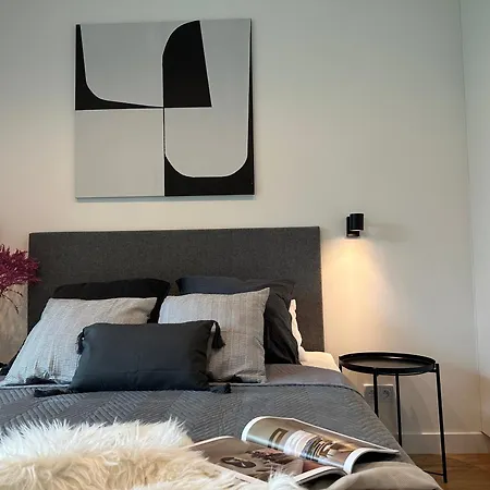 Luxurious And Modern In Center With Parking By Renters Prestige * Varşova