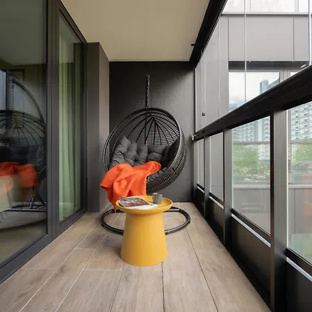 Luxurious And Modern In Center With Parking By Renters Prestige Lägenhet *