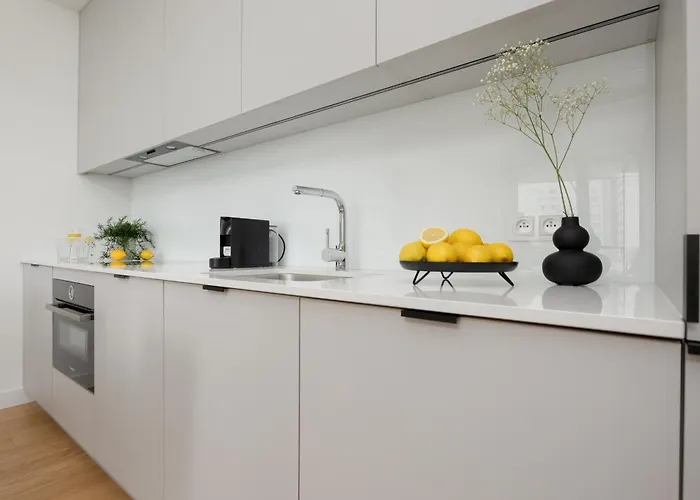 Apartment Luxurious And Modern In Center With Parking By Renters Prestige